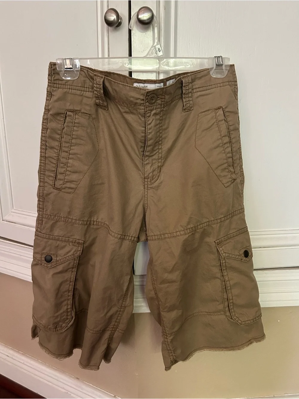 Boy’s Old Navy Cargo Shorts Sz 14 Dark Camel Cotton Longer Length 2009